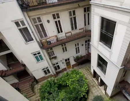 Js Flats - District Vii - Downtown - 2br And Balcony *