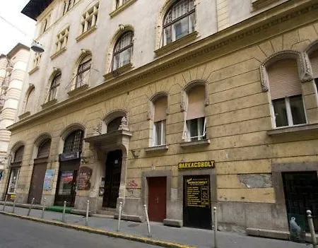 Апартаменты Js Flats - District Vii - Downtown - 2br And Balcony Будапешт